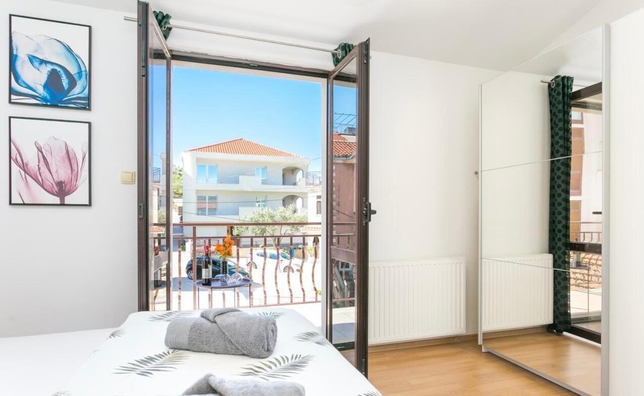 Apartman Bella Trogir Exterior photo